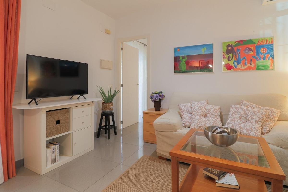 C52 - Seaside 2 Bedrooms By The Center Málaga Exteriör bild