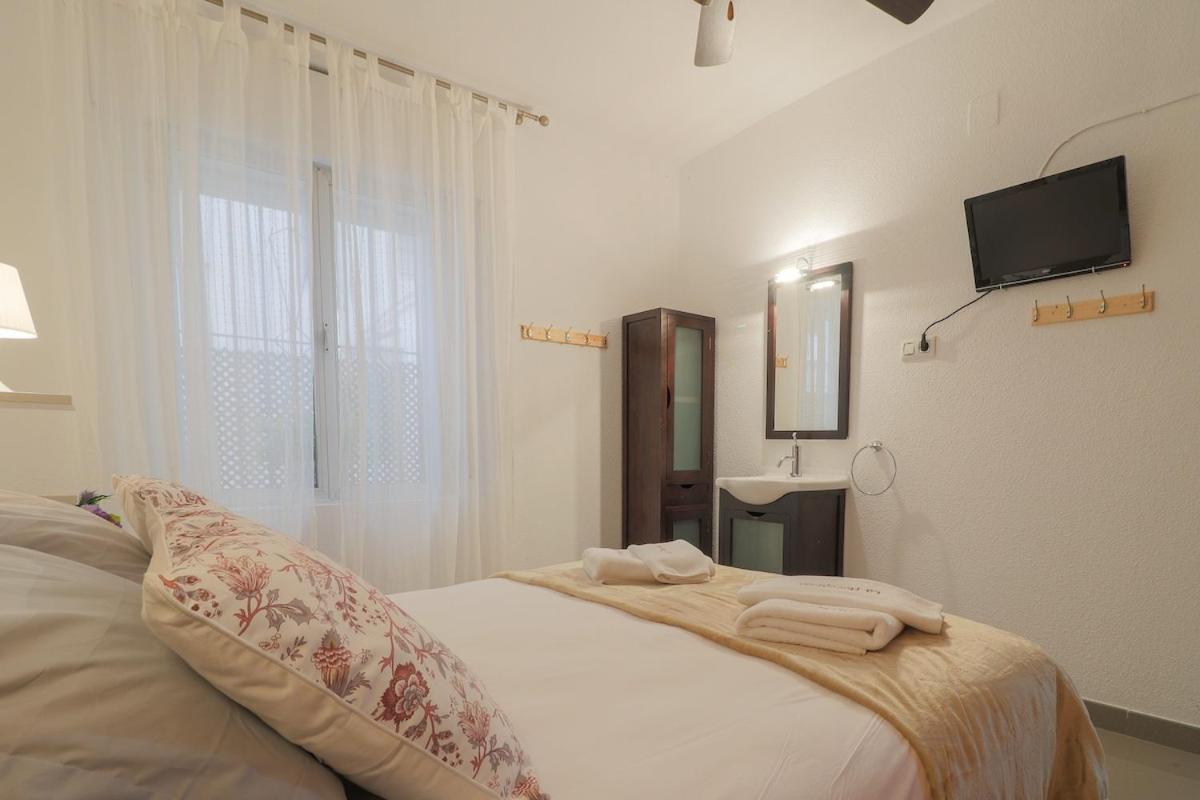 C52 - Seaside 2 Bedrooms By The Center Málaga Exteriör bild