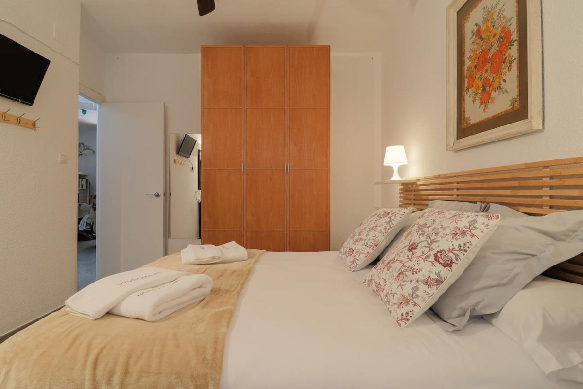 C52 - Seaside 2 Bedrooms By The Center Málaga Exteriör bild